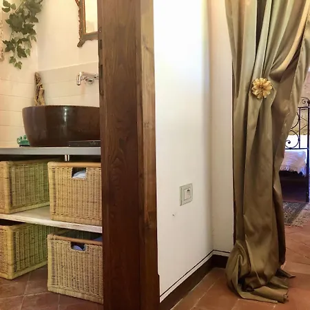 Haus Malerin - Meerblick, Umzaeunter Garten By Toscanatour Apartament